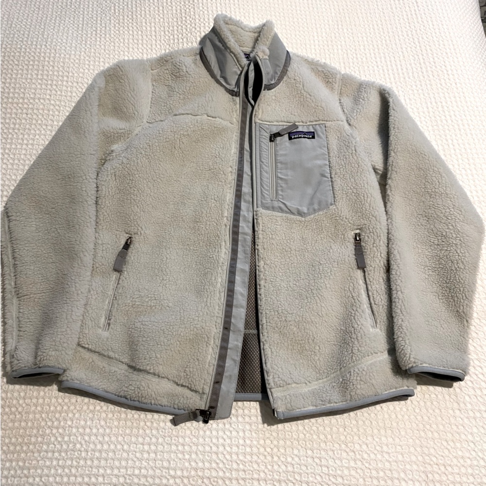 Patagonia Women's Classic Retro-X Fleece Jacket Tailored Gray Size Medium